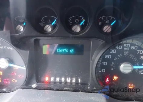 2011 Ford F-250 Xlt z USA, uszkodzony, nr VIN 1FT7X2B63BEB48625